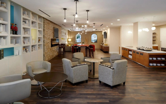 Delta Hotels by Marriott Ottawa City Centre