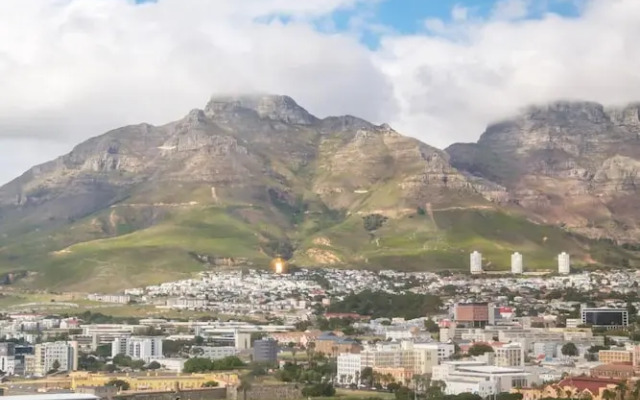 Mountain View Cape Town Apt City Suite 1614