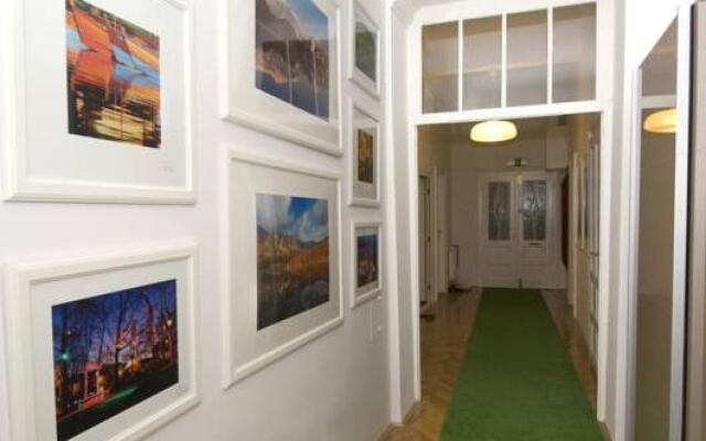 Galeria Rooms