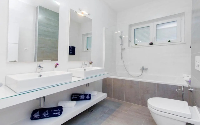 Apartment Royal II