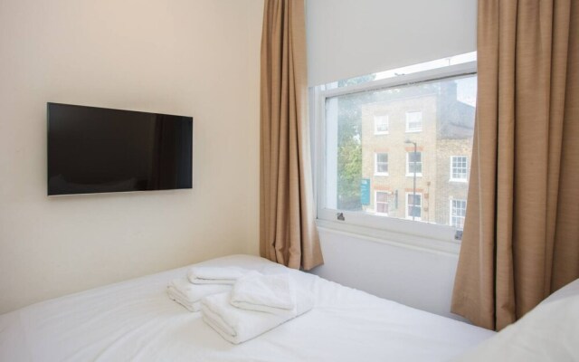 Comfortable Central 1 Bedroom Flat