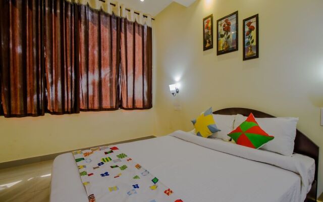 OYO 14182 Home Graceful Studio Ashwem