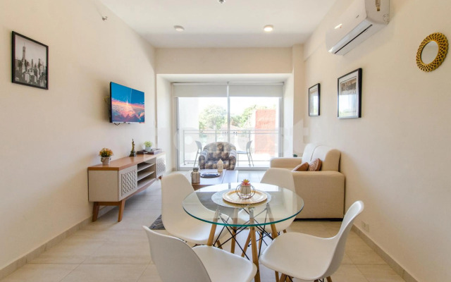 Exceptional Apartment W Great View