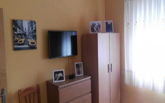 Barramundi Apartamentos 2/4 Lek