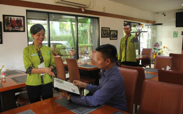 Hotel Grand Karawang Indah