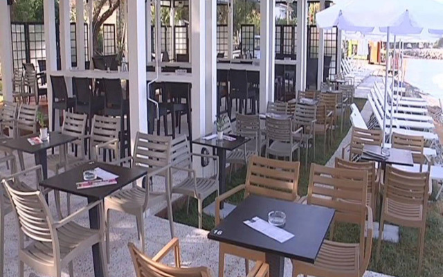 Mantinia Bay Hotel