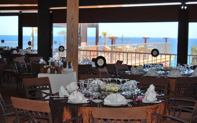 Отель Rigat Park & Spa