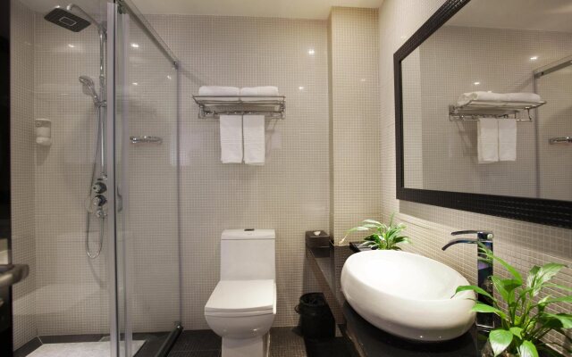 The Art Hotel