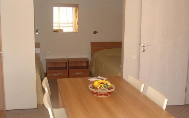 Snezhanka Apartments TMF