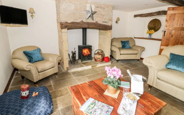 Five Mile House Barn