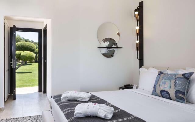 Sulia House Porto Rotondo, Curio Collection by Hilton