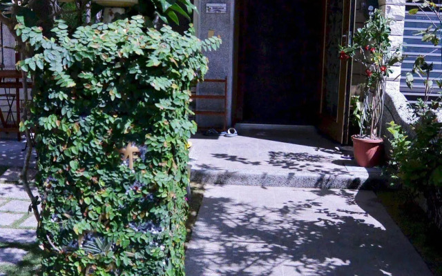 No. Six Homestay