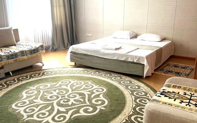 Красивая 2-комнатная квартира в центре Астаны