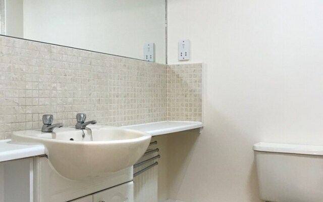 McDonald Road Apartment