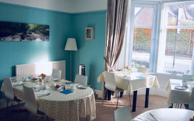 Pitcullen Guest House