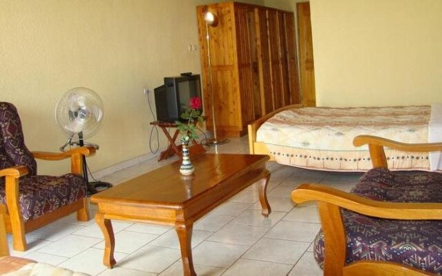 Ninzi Hill Hotel