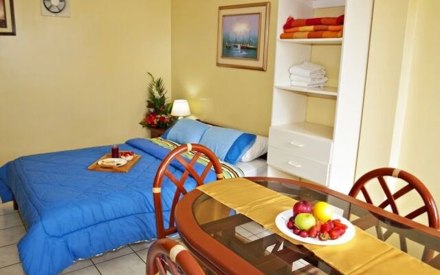 Hotel Suites Costa de Oro