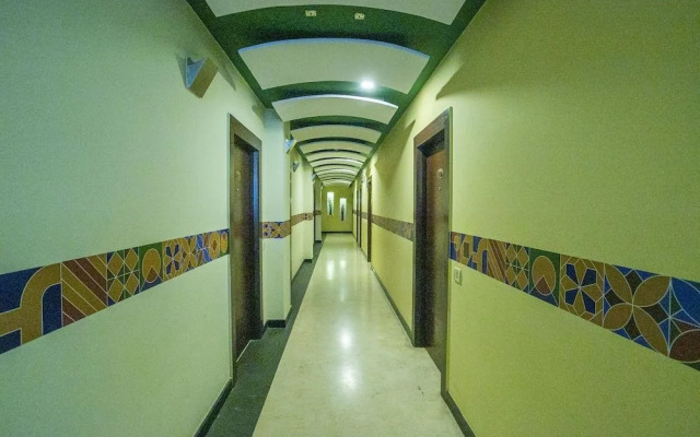 OYO 27859 Agi Dynasty Suites