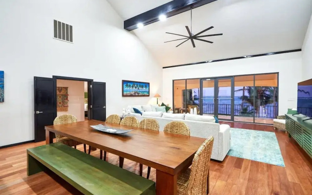 Beachfront Villa With Long Private Pier and Pool