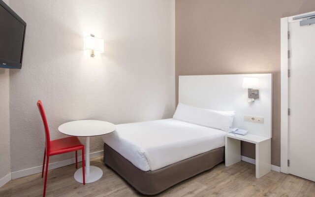 Tryp Madrid Gran Via Hotel