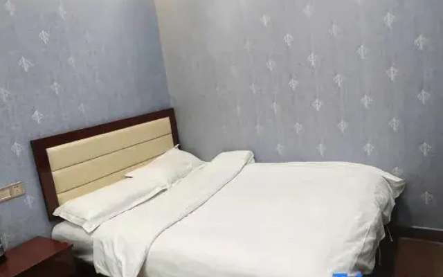 Xi County Yueke Express Hotel (Renmin Hospital)