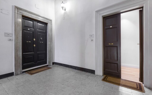 Travel & Stay - Navona 2