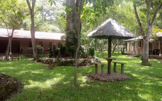 Hotel El Bosque