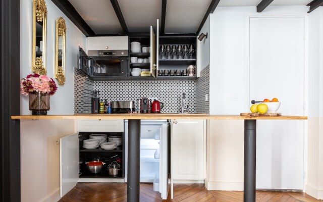 Luxury 3 Bedroom 2 Bathroom - AC - Louvre & Marais