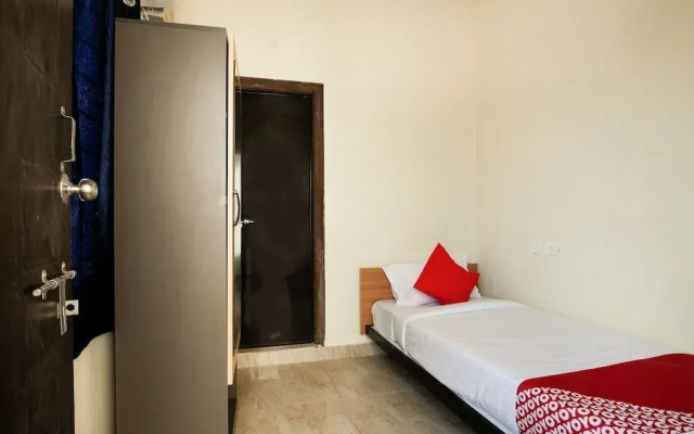 Deepansh Plaza By OYO Rooms