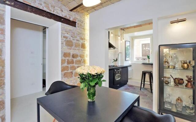 Design Flat for 4 near Colosseum