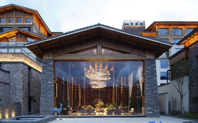 Grand House Tingyue Linzhi