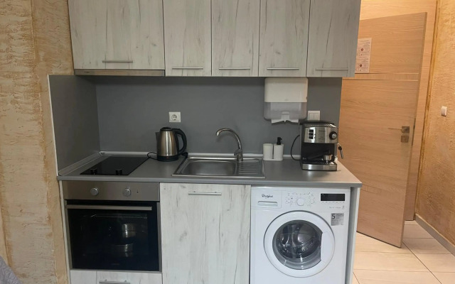 Colonel apartment 959