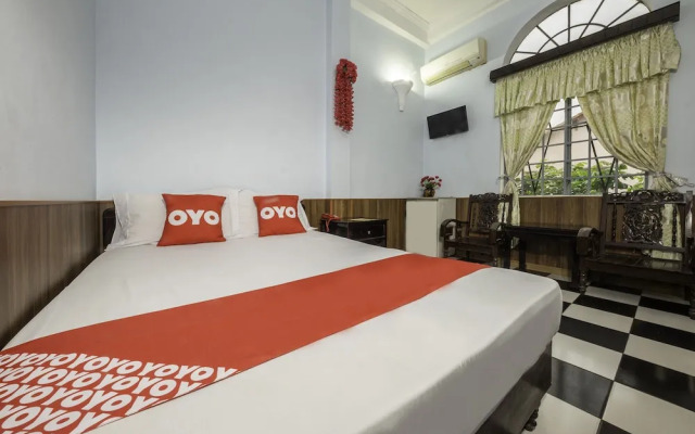 OYO 718 Nu Hoang Hotel