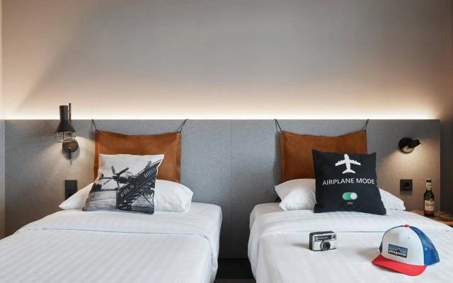 Moxy Cologne Bonn Airport