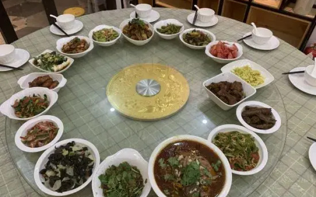 Lanhu Xiaozhu Hostel