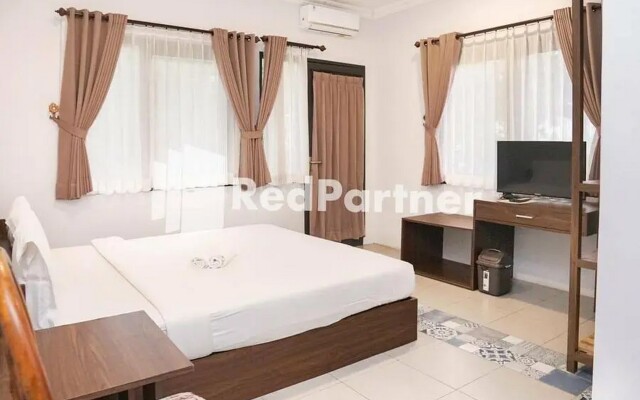 Panorama Inn Residence Batu Redpartner
