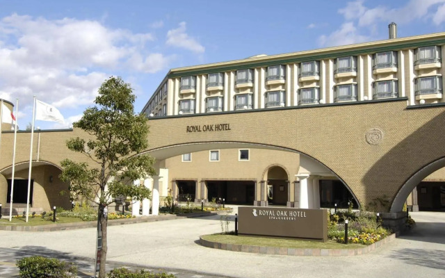 Royal Oak Hotel Spa & Gardens