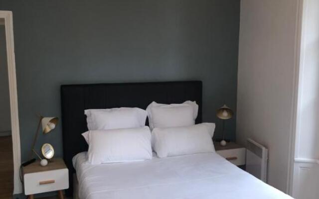 Spacieux T3 en hyper centre