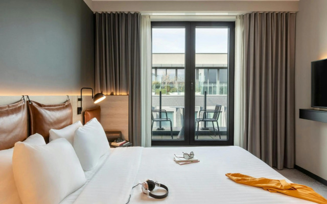 Moxy Brussels City Center