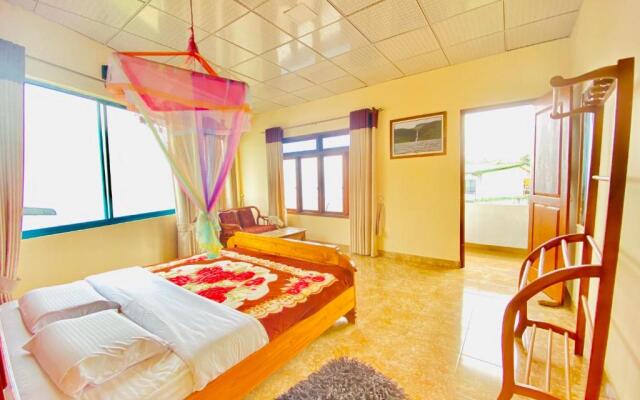 sri lak residence