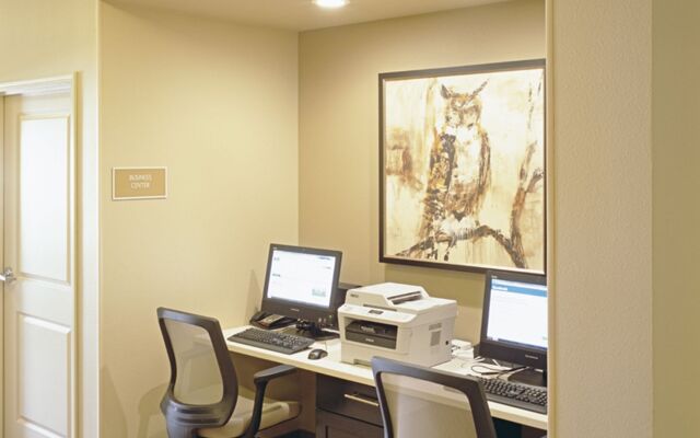 Candlewood Suites Fort Collins by IHG