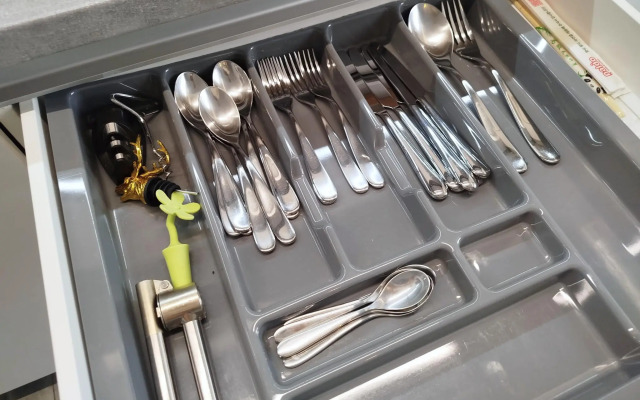 Origami на улице Генерала Буткова 20