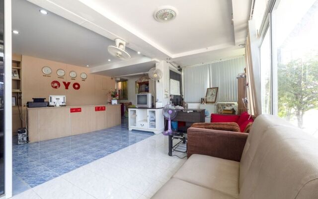 OYO 1165 Uma Apartment