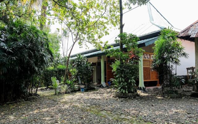 RedDoorz Plus near Jalan Baru Bogor