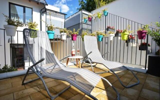 One Luxury Suites Eger