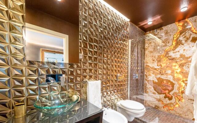 Enzo Capo Luxury Suites