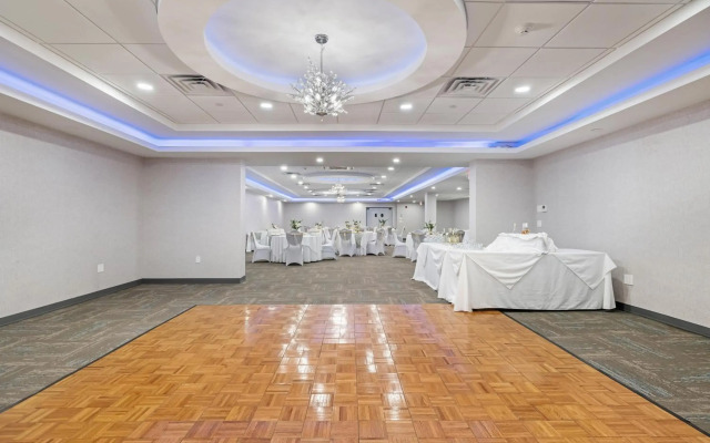 John Carver Inn & Spa