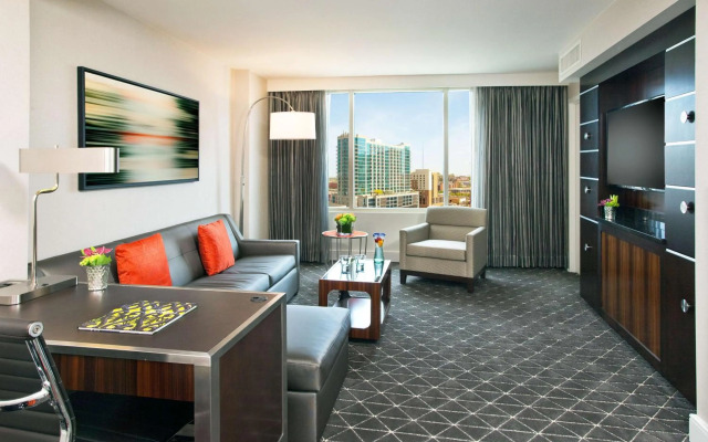 Hilton Nashville Downtown