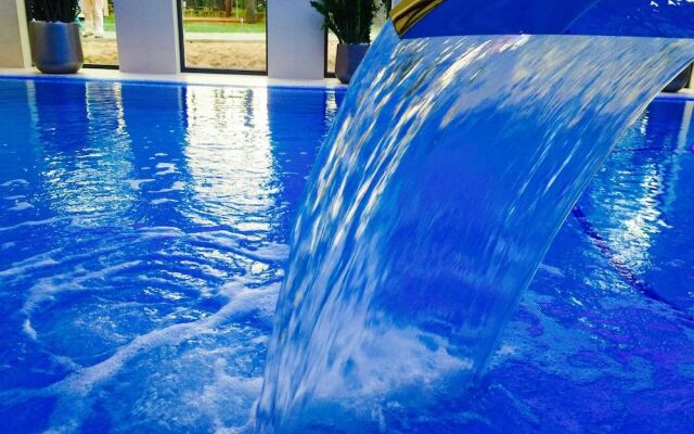 Grand Laola Spa