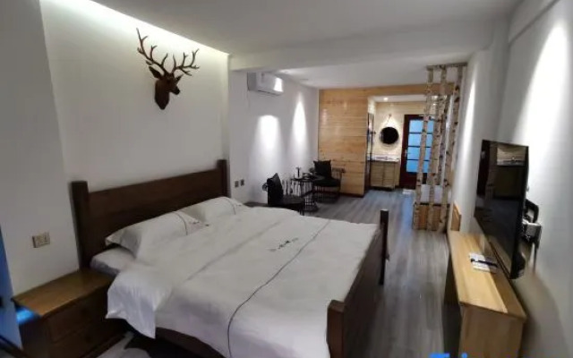 Yitang Yizhai Hot Spring Hotel